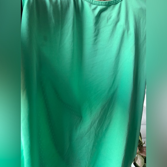 GapFit Loose Fit Racerback Activewear Tank Top | fresh Green | Size S - Picture 6 of 8